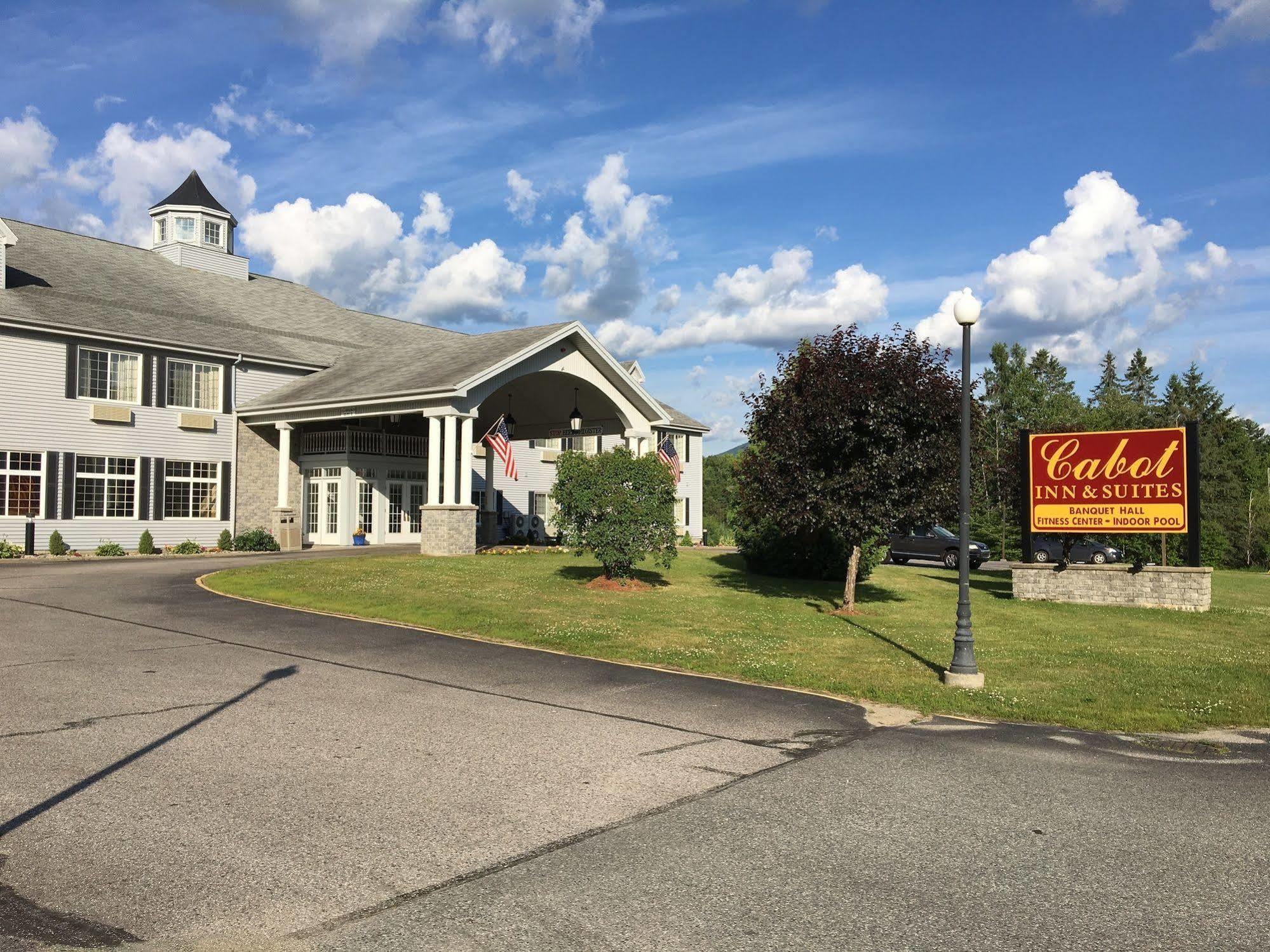 Cabot Inn & Suites Lancaster Extérieur photo