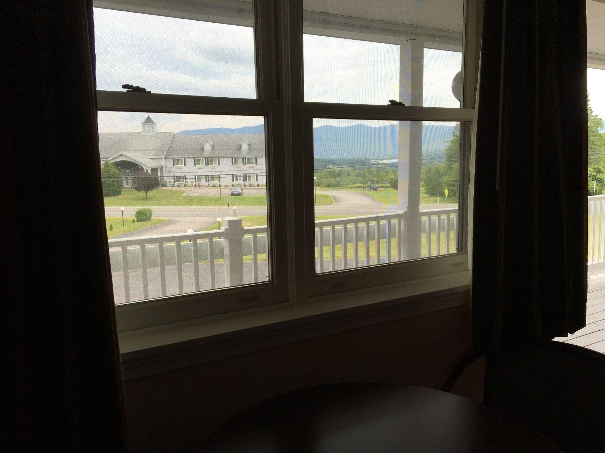 Cabot Inn & Suites Lancaster Extérieur photo